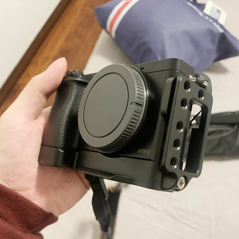 For Sony A6000 Porous Quick Release Plate Hot Shoe L Bracket Hand Grip
