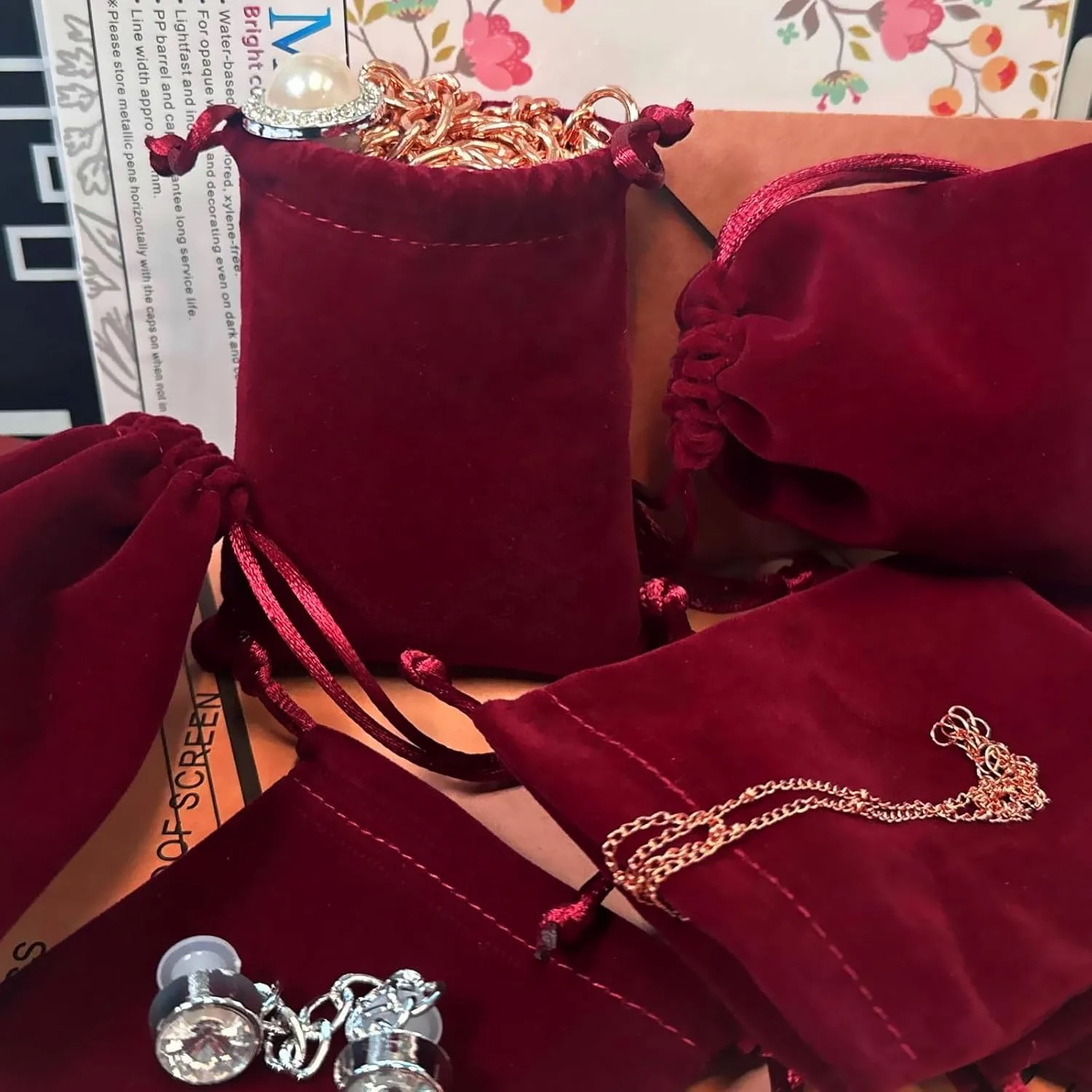 20Pcs Velvet Drawstring Pouches,3x4 inch Premium Jewelry Candy Dice Gift Bags,Small Velvet Bags for Wedding Party Valentine's