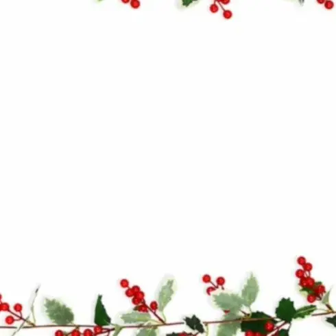 Holiday Decorative Vine Christmas Garland For Christmas Party Decor Realistic Artificial Plant Flexible Vine Structure