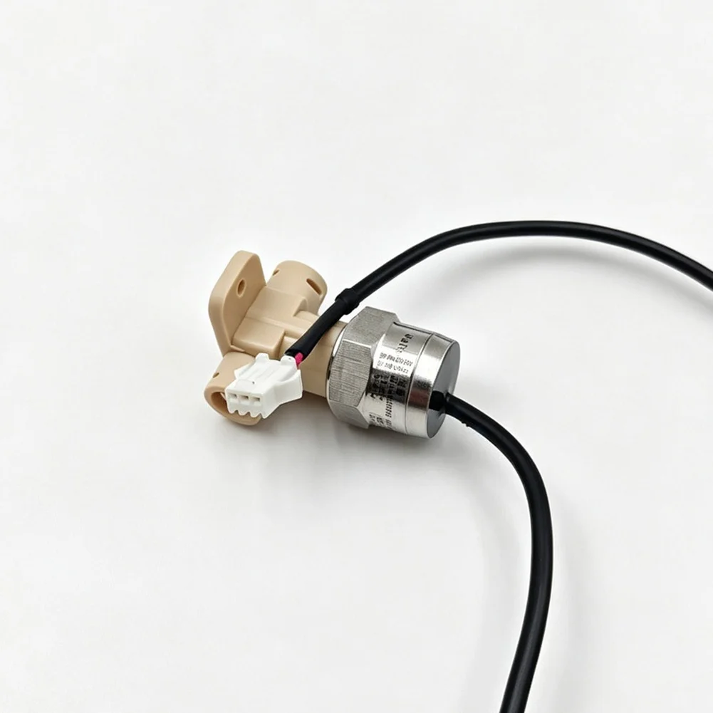 Water Pressure Sensing Probe 0-25 Bar for Coffee Makers G1/4 Thread Metal Housing 5VDC Powered 0.5-4.5V Signal Output