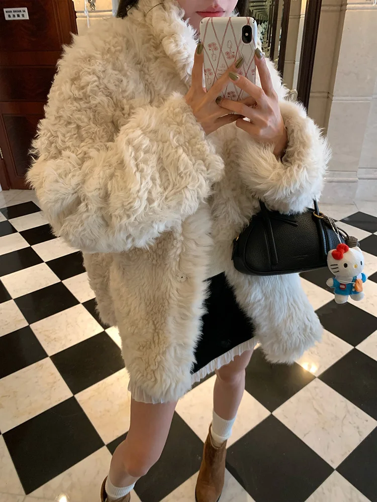 토카 리얼 퍼 2024 신상 여성용 보온 일체형 아우터웨어 긴 소매 라운드 넥 출퇴근 스타일 한국 버전