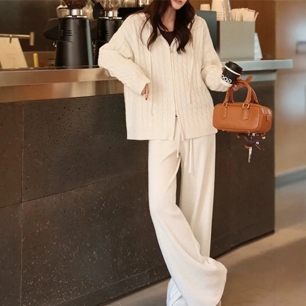 Knitted Suit Women's 2026 Autumn and Winter Lazy Wind Twist Hooded Top Wide-leg Pants Two-piece Set Features Fashionable