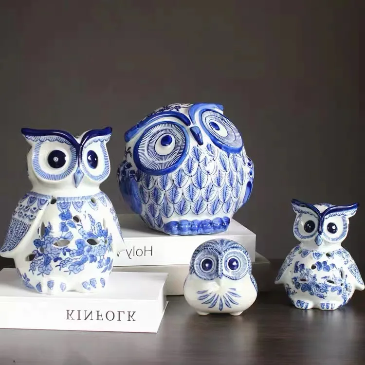 Blue and White Porcelain Hollow Owl Ceramic Candle Holder Retro Animal Figurine for Study Living Room Sample House Desktop Decor