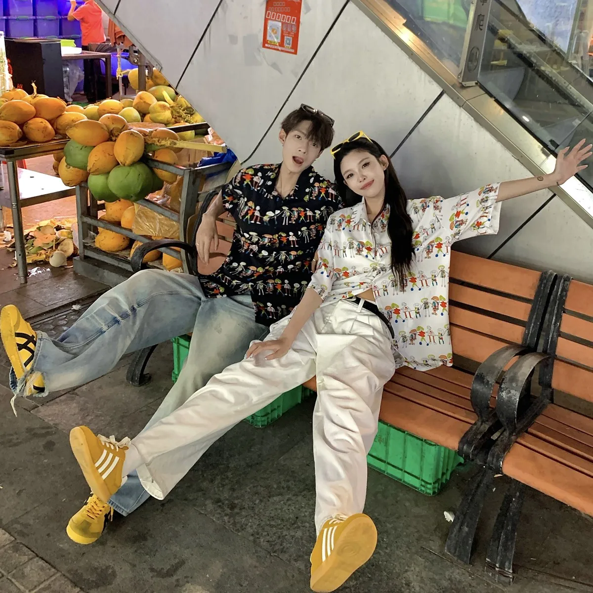 

Летняя пляжная рубашка с цветочным принтом и мультяшным рисунком, мужская и парная одежда для фотосессий, повседневная верхняя одежда из полиэфирного волокна