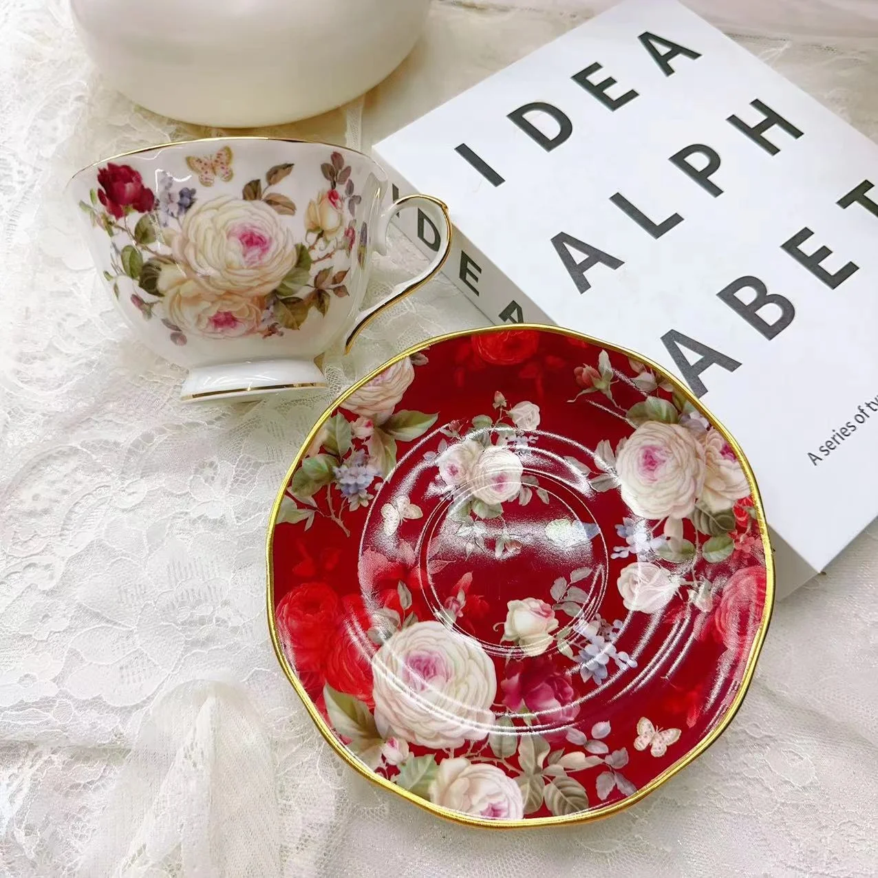 European Style Exquisite Camellia Cup Plate Ceramic Coffee Cup Plate Afternoon Tea Set Gift Box Set 240ml