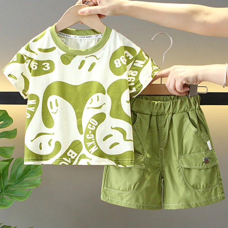

2Piece Summer Baby Boy Clothes Korean Casual Fashion Cartoon Print Short Sleeve Cotton Tops+Shorts Boutique Kids Clothing B017
