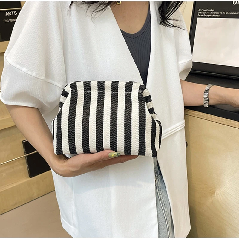 

Полосатый клатч, модная простая женская косметичка контрастного цвета, дорожная сумка для отдыха, расширенная сумка для хранения облаков, холщовая сумка с зажимом