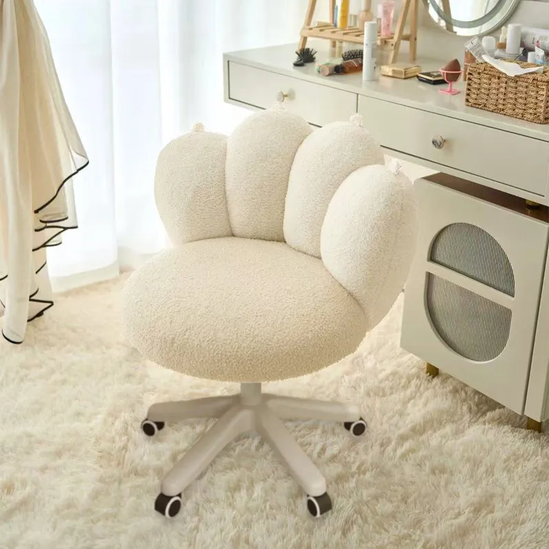 

Кремовое вращающееся и подъемное кресло для макияжа, стул для макияжа с подлокотниками для девичьей спальни, домашний стул для макияжа с подставкой для ног.