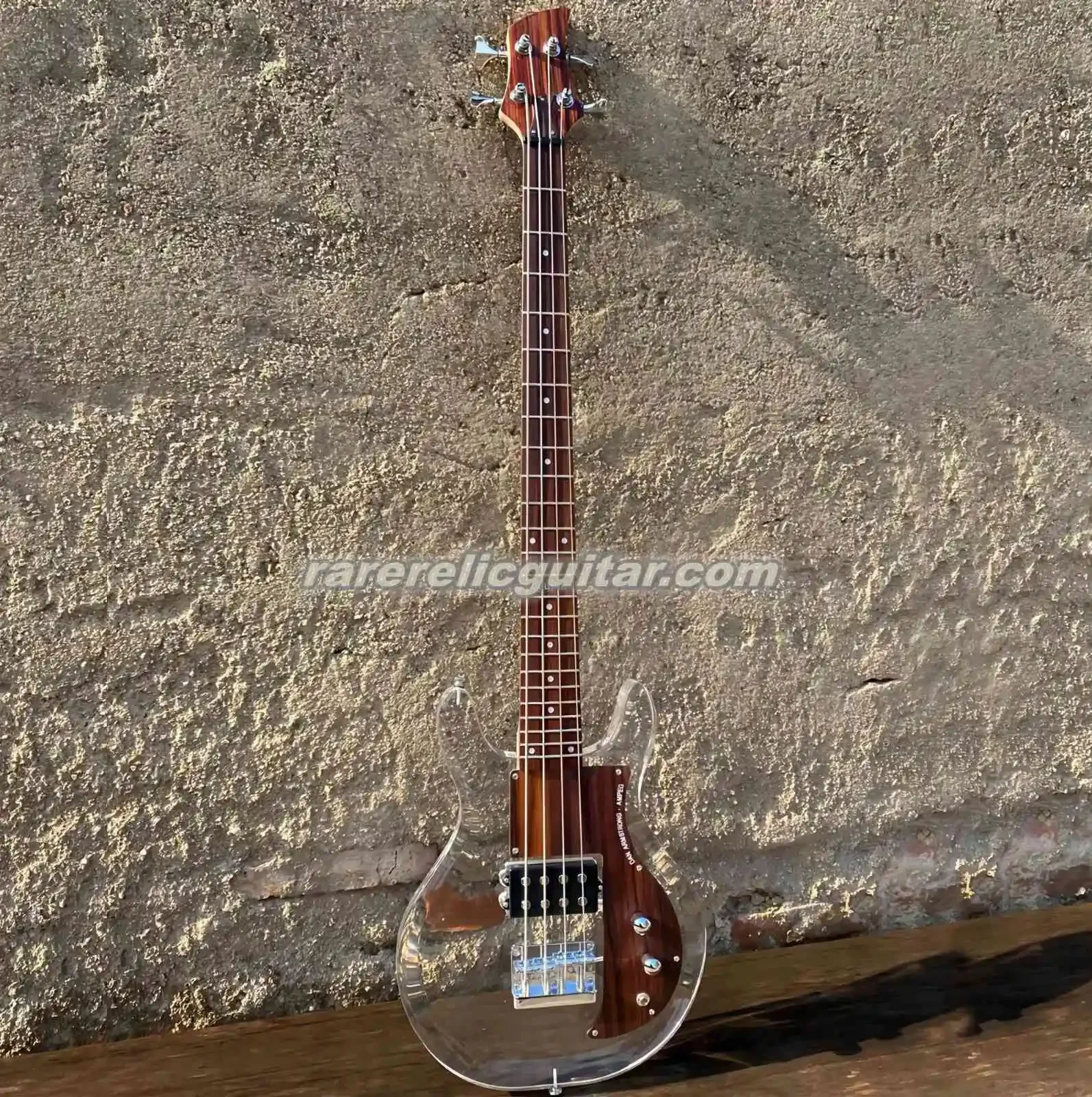 

Rare 4 Strings Dan Armstrong Plexi Crystal Electric Bass Guitar Acrylic Body Maple Neck Rosewood Fretboard