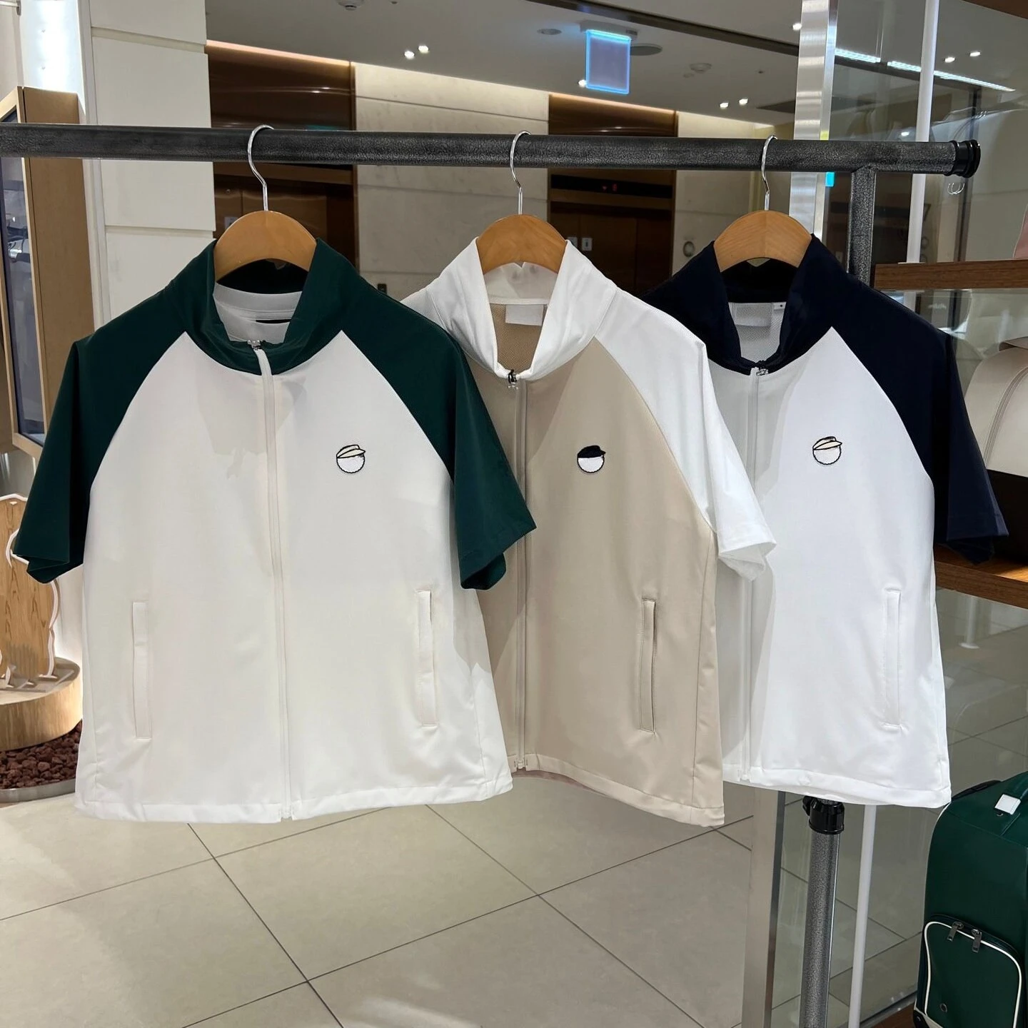 2026 Fashion Korean Women's Golf Short Sleeve Top Quick-Dry Stand-Up Collar for Summer Casual Versatile Sporty Lightweight Tee