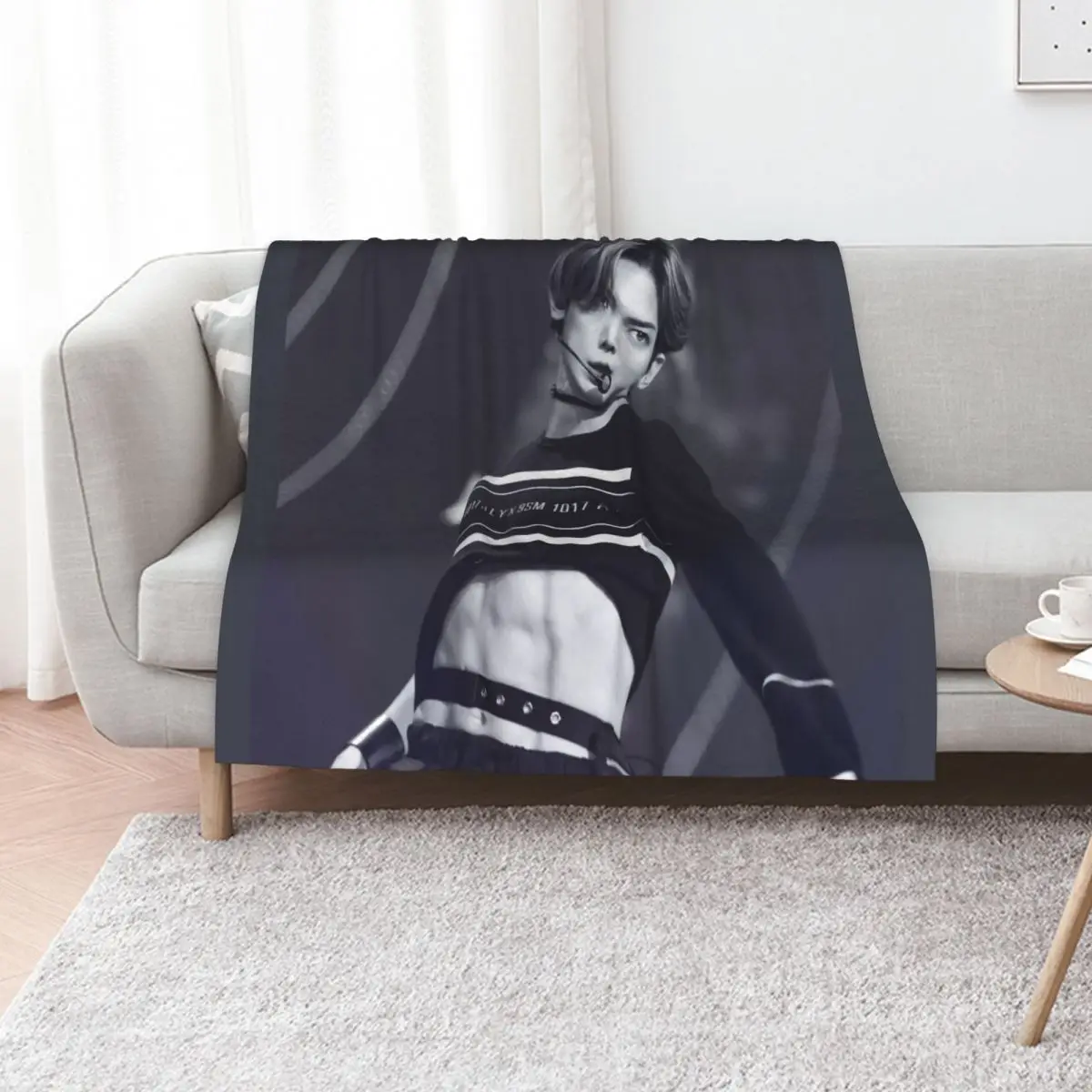 Ateez Yeosang Throw Blanket Sofa Quilt Travel Tourist Kid'S Decorative Sofas Picnic Blankets