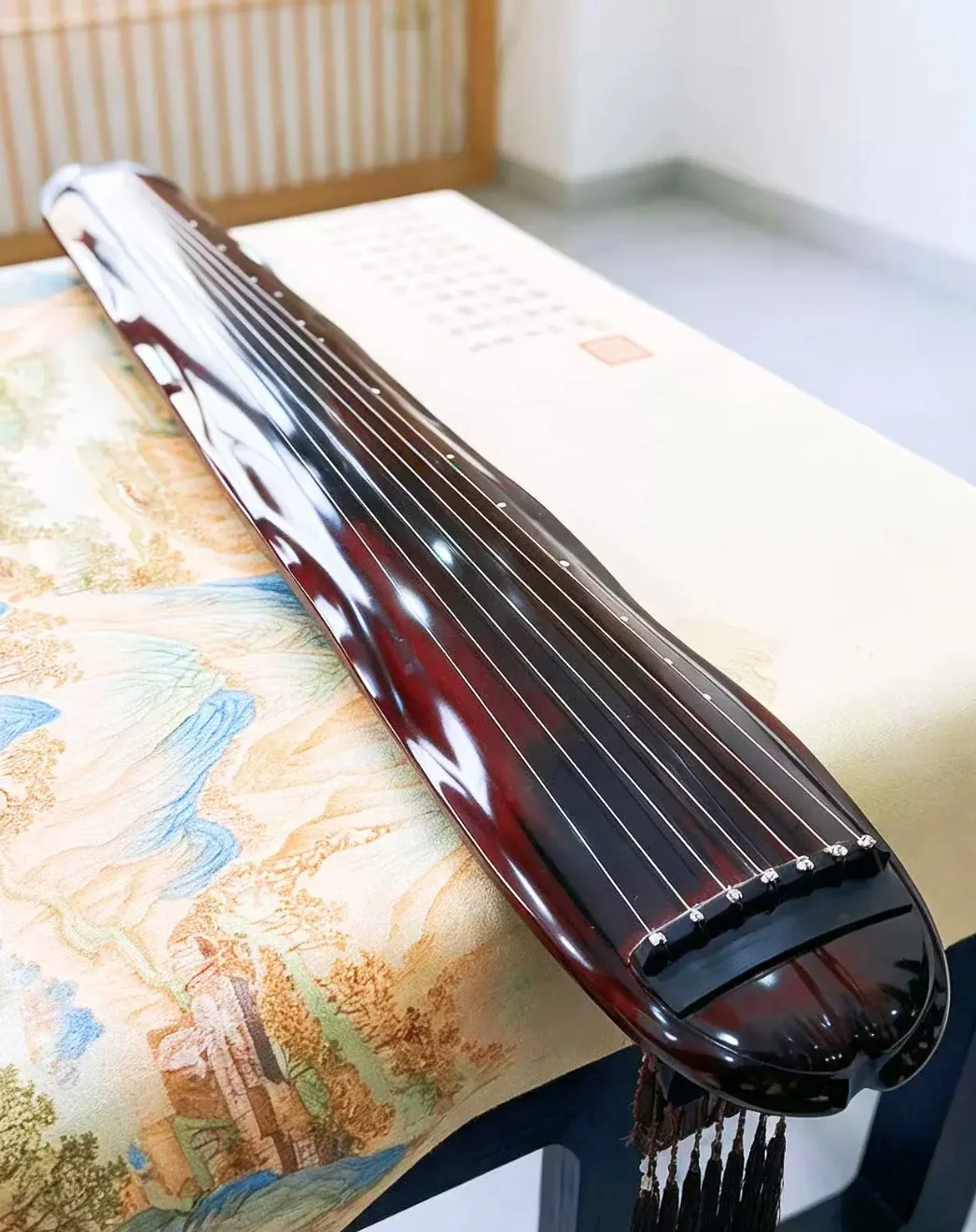 Zhongni Style Guqin, Old Chinese Fir Wood, Pure Raw Lacquer Craft, 7 Strings Traditional Chinese String Musical Instrument