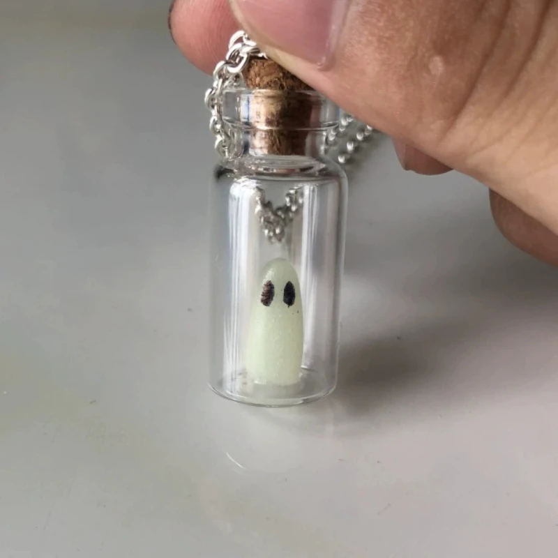 

Handmade Halloween Glow-in-the-Dark Ghost Necklace Jewelry Drift Bottle The Adopt A Ghost Necklack Toy Gift