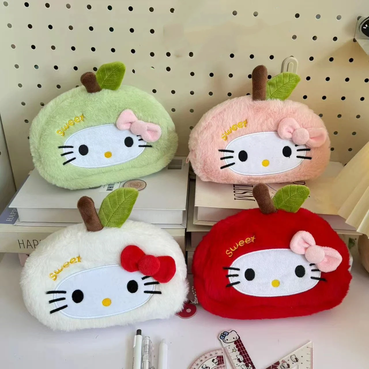 Kawaii Hello Kitty trousse à crayons en peluche sac de maquillage de dessin animé grande capacité papeterie cosmétiques pochette à crayons sac de rangement cadeau