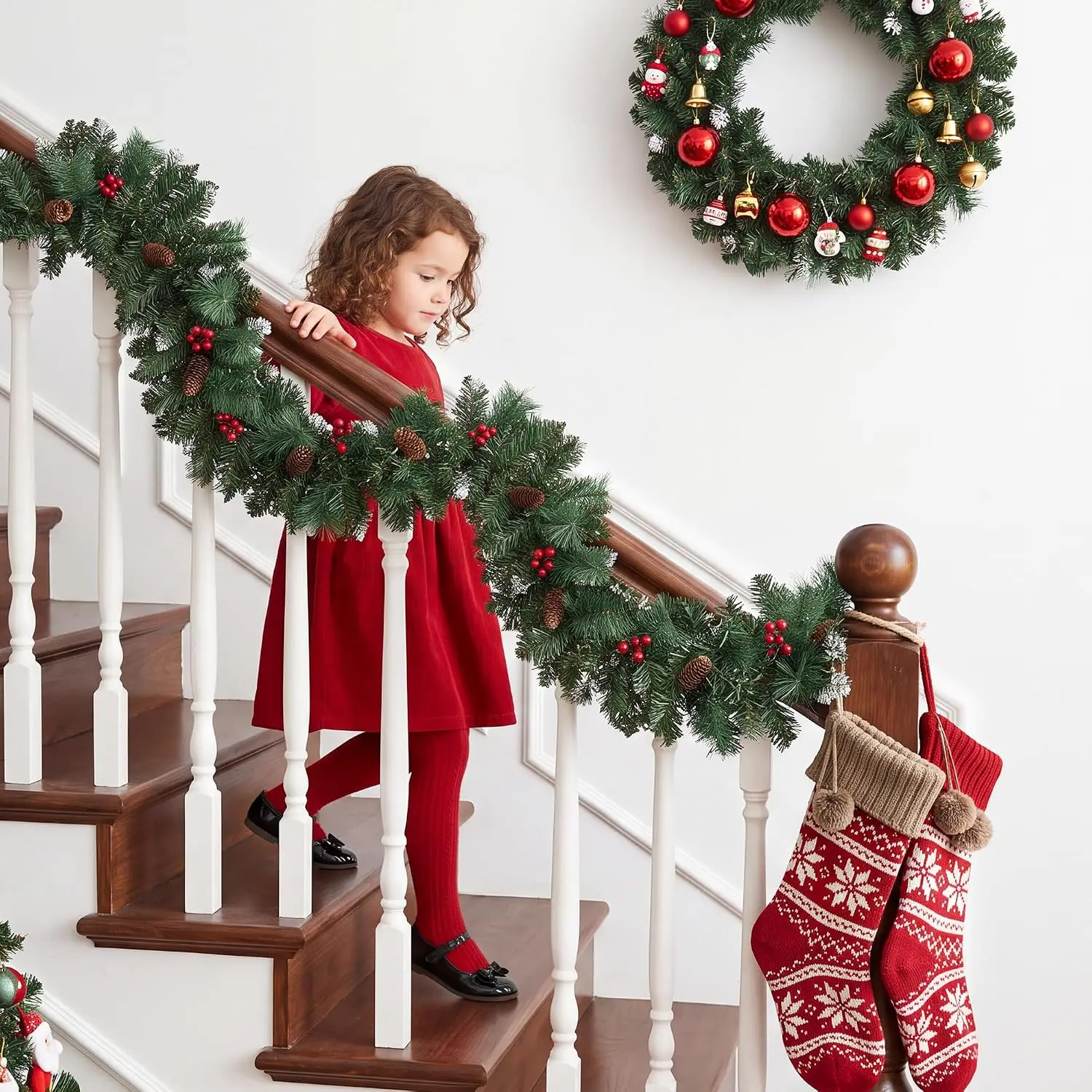 Garvee 6ft Christmas Garland Frosted Artificial Pine Greenery Garland  Home Party Decor Outdoor Courtyard Pine Cones & Red Berries Hanging Adorn Wreaths Hanging Accessory ﻿