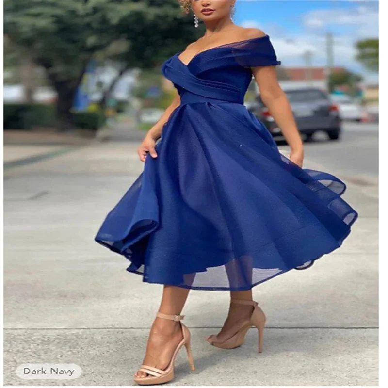 

Black A-Line Evening Gown Vintage Elegant Dress Tuxedo Dress Formal Floor Length Long Sleeve V Neck Pocket Satin with Beading