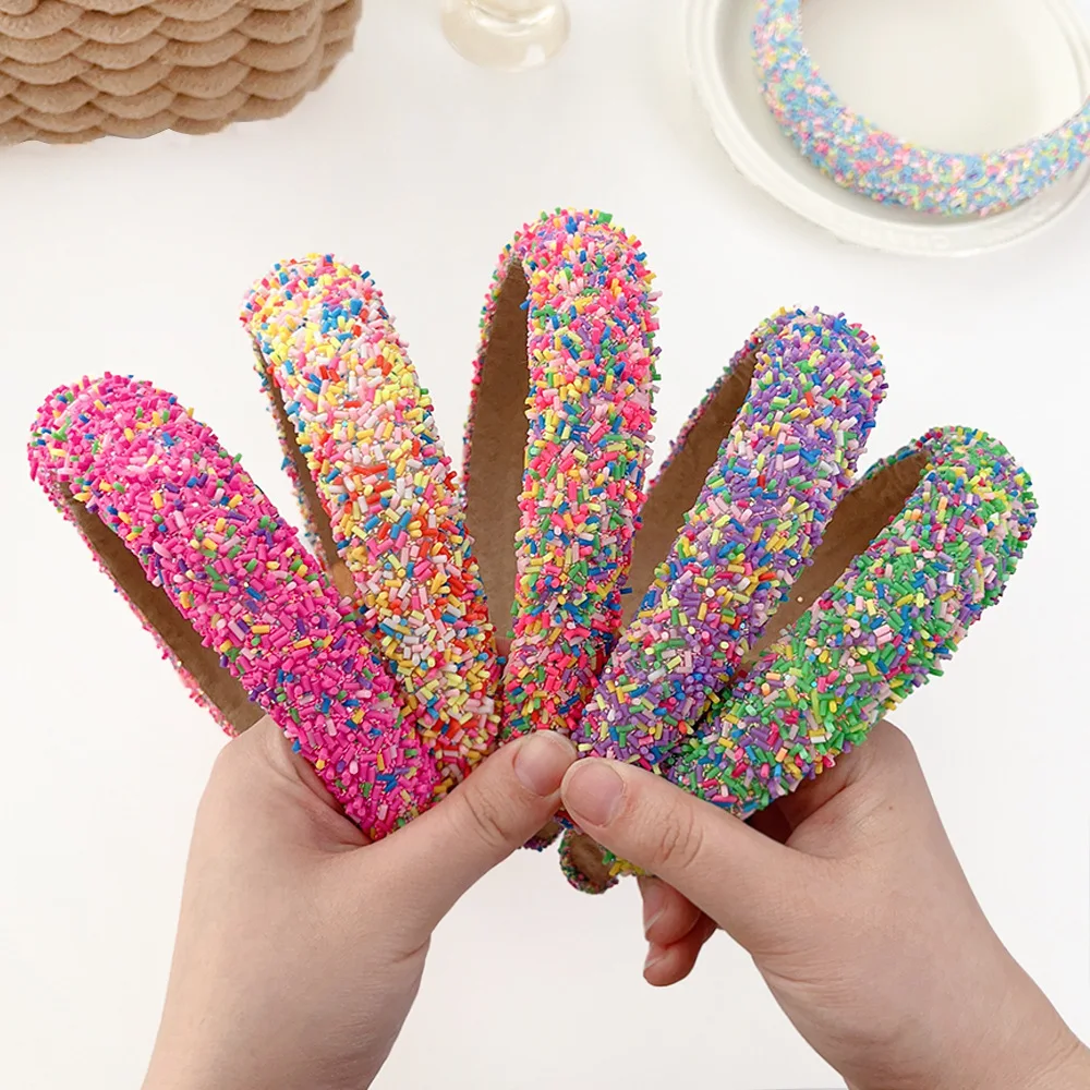 Accessoire de cheveux de bandeau en éponge à larges bords de couleur bonbon pour les femmes