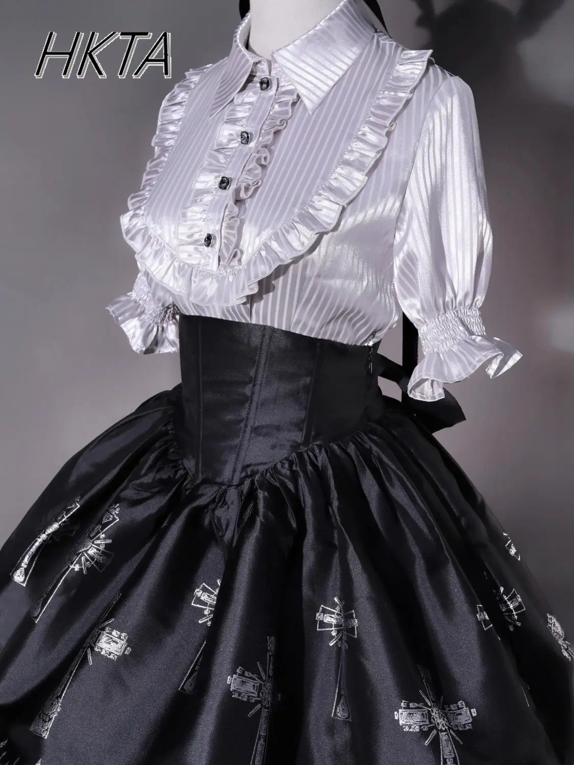 

Lolita Flared Short Sleeve Stand Up Collar Ruffle Edge Striped Shirt Top Blouse Women Spring Elegant Slim Ruffles Blouse Top Y2k