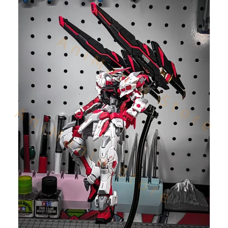 【EN STOCK】DABAN 8807 MG 1/100 Astray marco rojo chaqueta Mars reimpresión MBF-P02 modelo Kit montaje figura de acción Robot modelo de plástico
