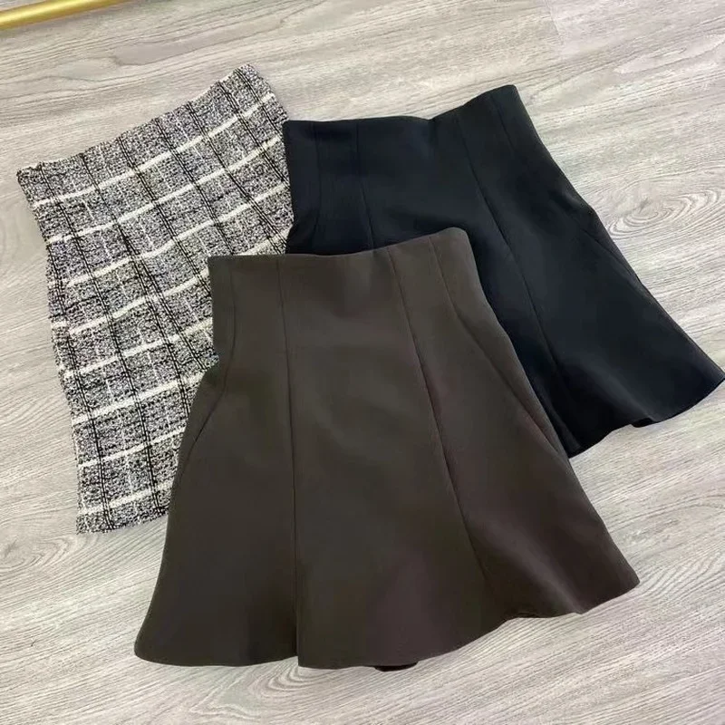 Kuzuwata Summer Japanese Woman Skirt High Waist All-match Mini Skirts Female Retro Plaid Short Faldas Mujer 2025 New Trendy