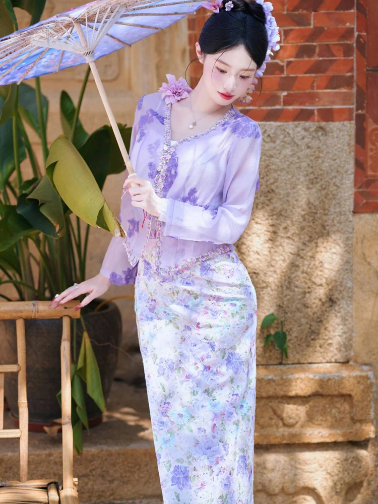 

New Ethnic Dai Women's Photography Costume Set Floral Hairpin Travel Photography Minority Small Nanyang Studio Props
