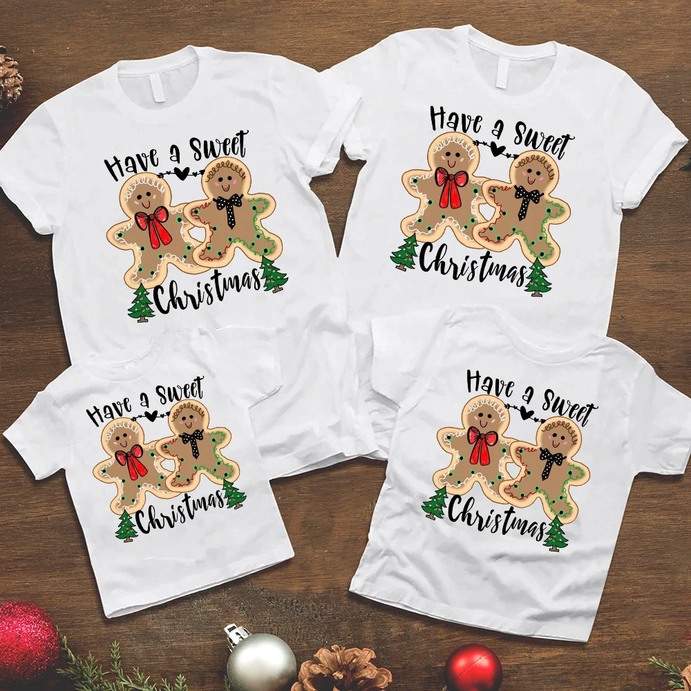 Have A Sweet Christmas Print Family Matching Outfits T-shirt Xmas Party Clothes Daddy Mommy Daughter Son T Shirt Cute Family Set