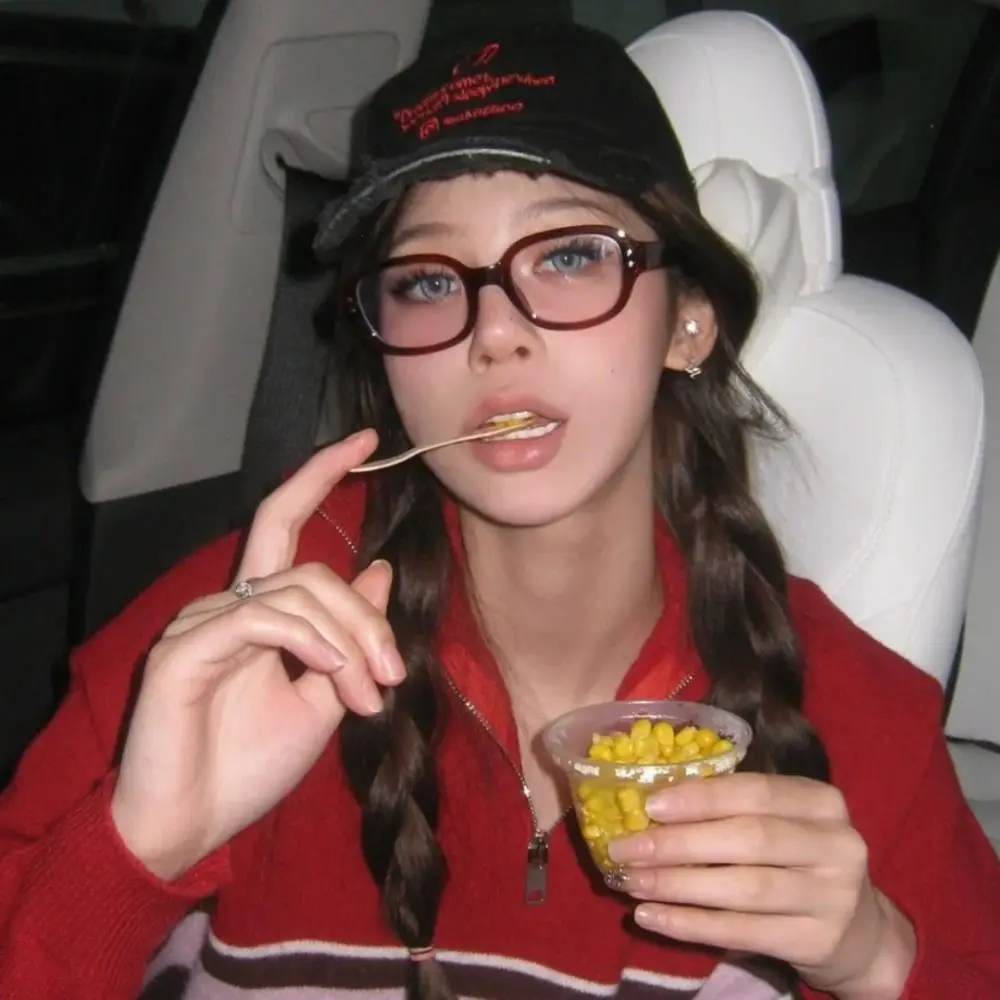 

New Retro Blocking Eyewears Clear Women Men Square Frame Eyeglass Blue Light Vintage Decorative Goggles Computer Reading Glasses