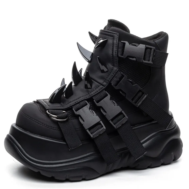 2026 Fashionable Women Gothic Punk Style Rivet Muffin New Platform Sports Retro Rivets Heavy Metal Short Boots Zapatos De Mujer