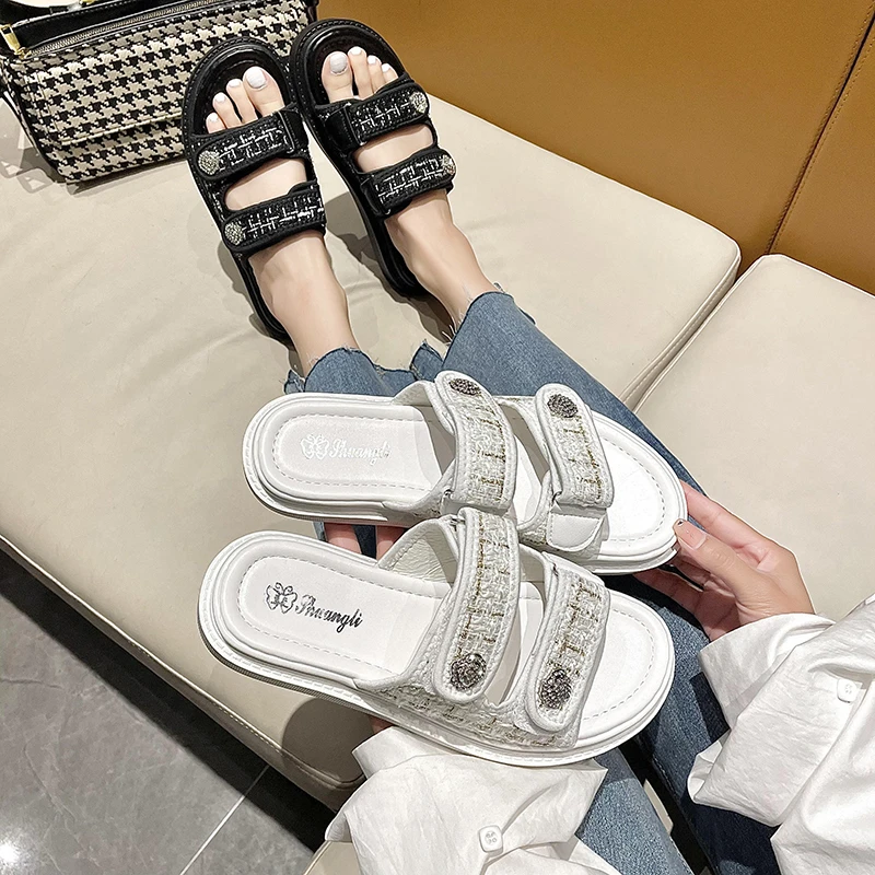 Luxury Woman Sandals Summer Platform Slippers Designer Slides Outdoor Casual Beach Hook Loop Slippers Women Non Slip Flip Flops