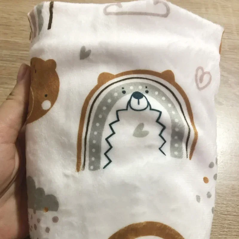 Lembut dapat digunakan kembali mengubah bantalan penutup desain cetak Minky bahan bayi bernapas bantalan popok lembar penutup