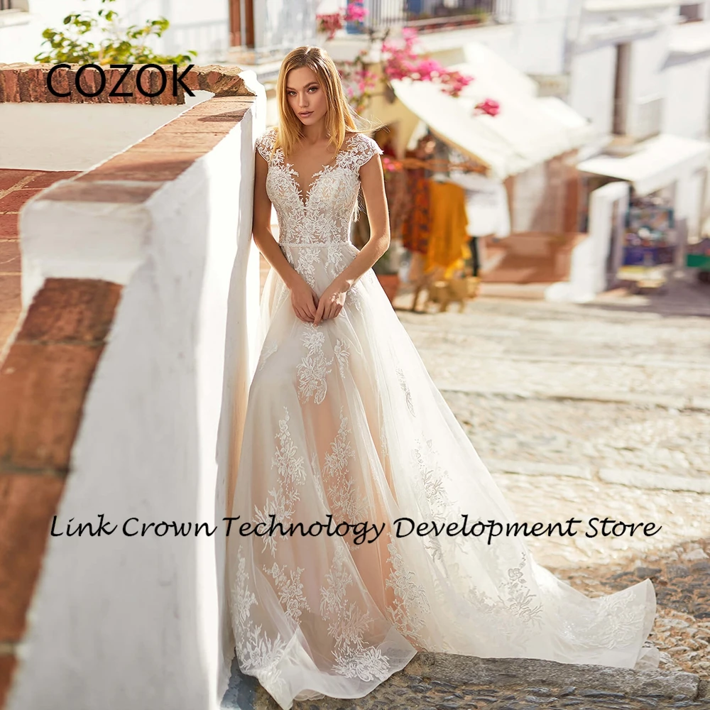 

COZOK Luxury Ivory Wedding Dresses with Lace Strapless Bridal Gowns with Lace Sleeveless Bridal Gowns 2024 Summer Vestidos De