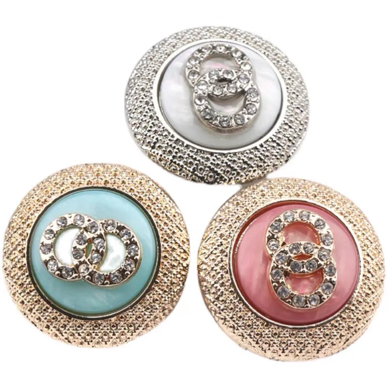 6pcs/lot -18/23mm Beautiful Luxury Designer Logo Metal Luxury Sewing Button For Clothing Accessory Handmade DIY Decoration Gold