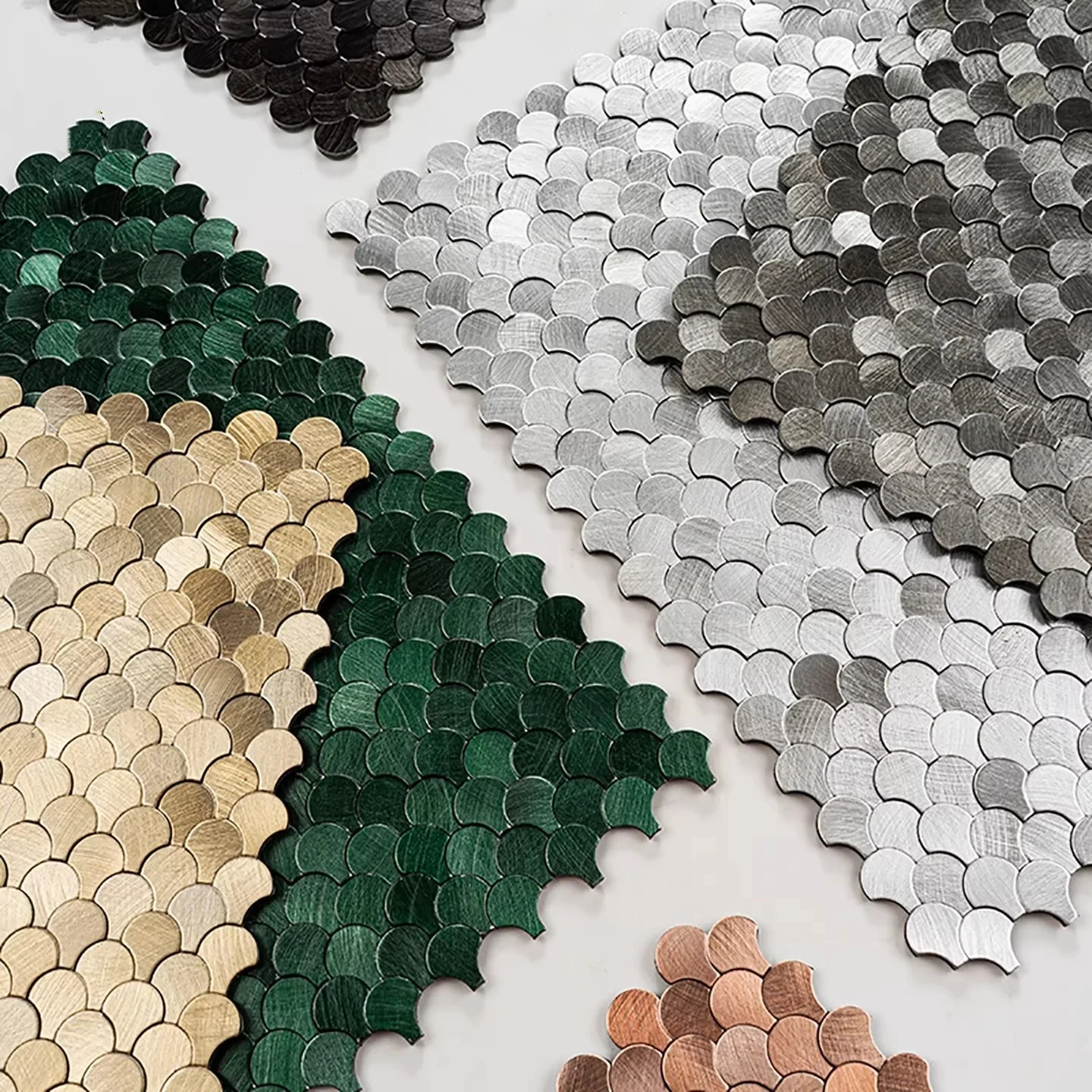 

3D Self Adhesive Metal Mosaic Fan-Shaped Wall Sticker Fish Scale Ceramic Tiles for Entrance Hall Restaurant TV Background Decora