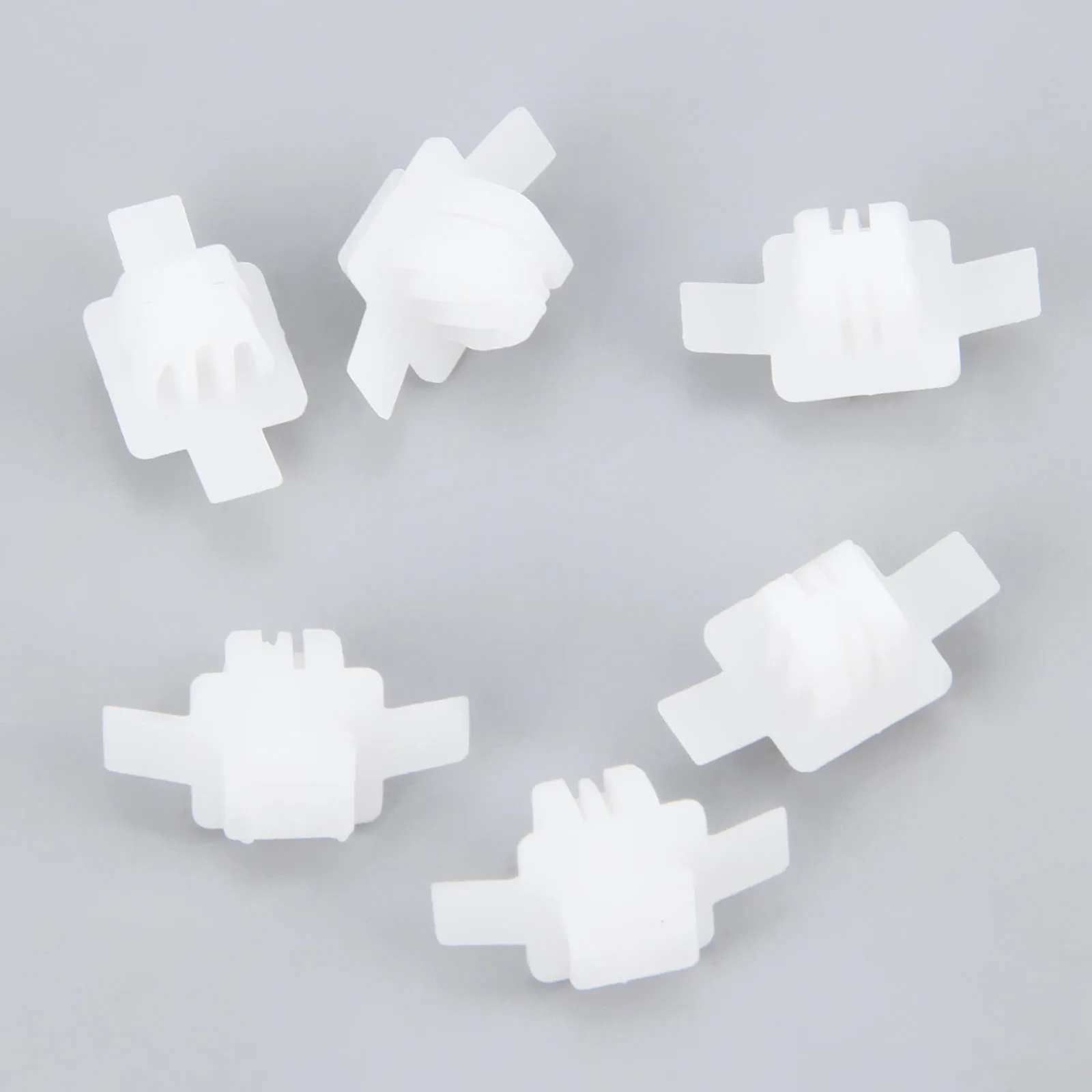 50Pcs 91513-SMG-E11 Auto Car Front Wheel Arch Trim Clips 91513-SMG-E01 Fender Flares Mud Flaps Splash Guard Fastener For Honda