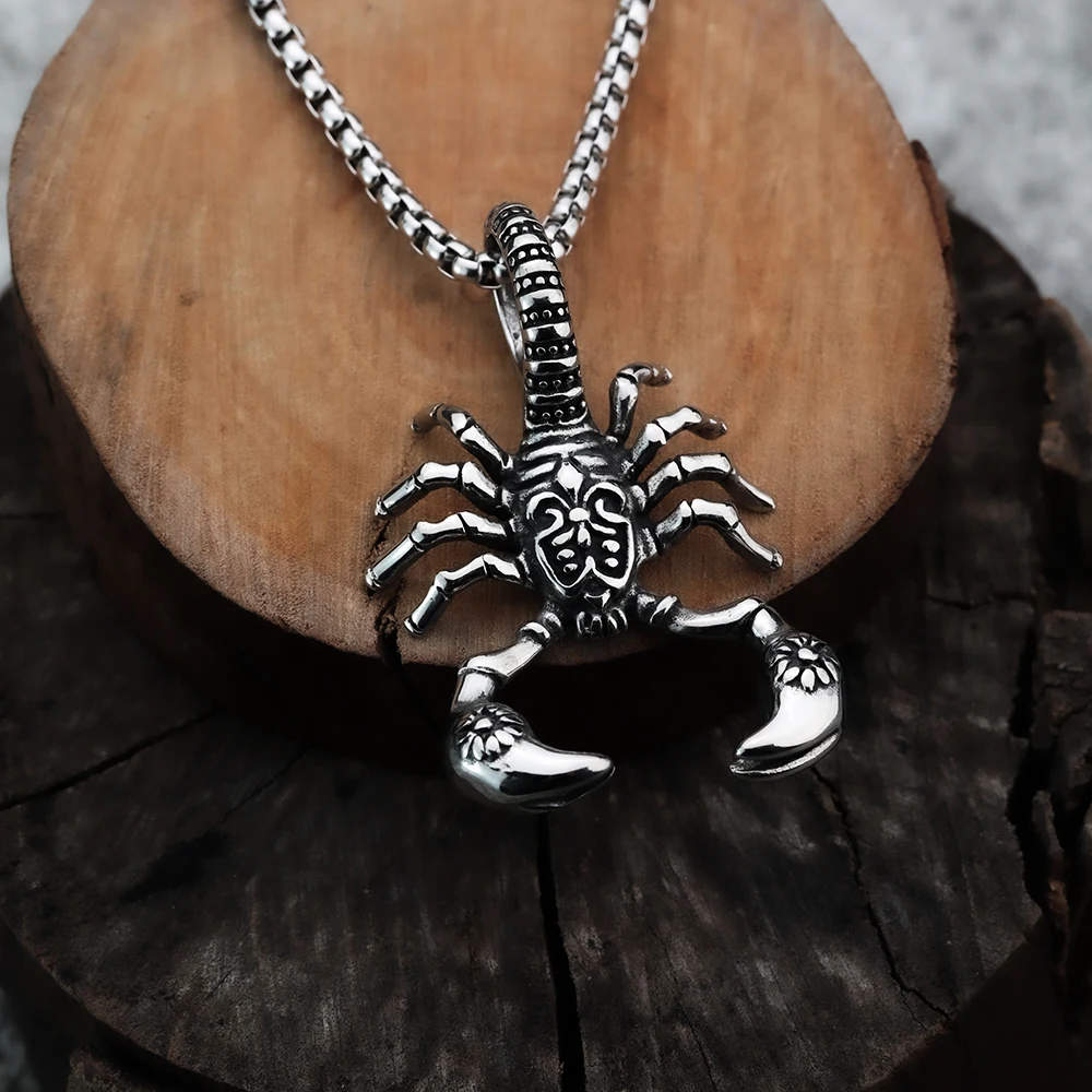 Gothic Retro Titanium Steel Poison Scorpion Personality Fashion Rock Punk Animal Men's Pendant Titanium Steel Jewelry