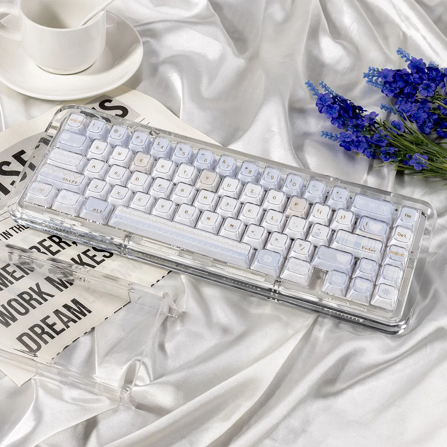 Original Winter Letter Crystal Jelly Keyboard Keycaps KDA Highly Sublimated PBT + PC Adaptation 65/75