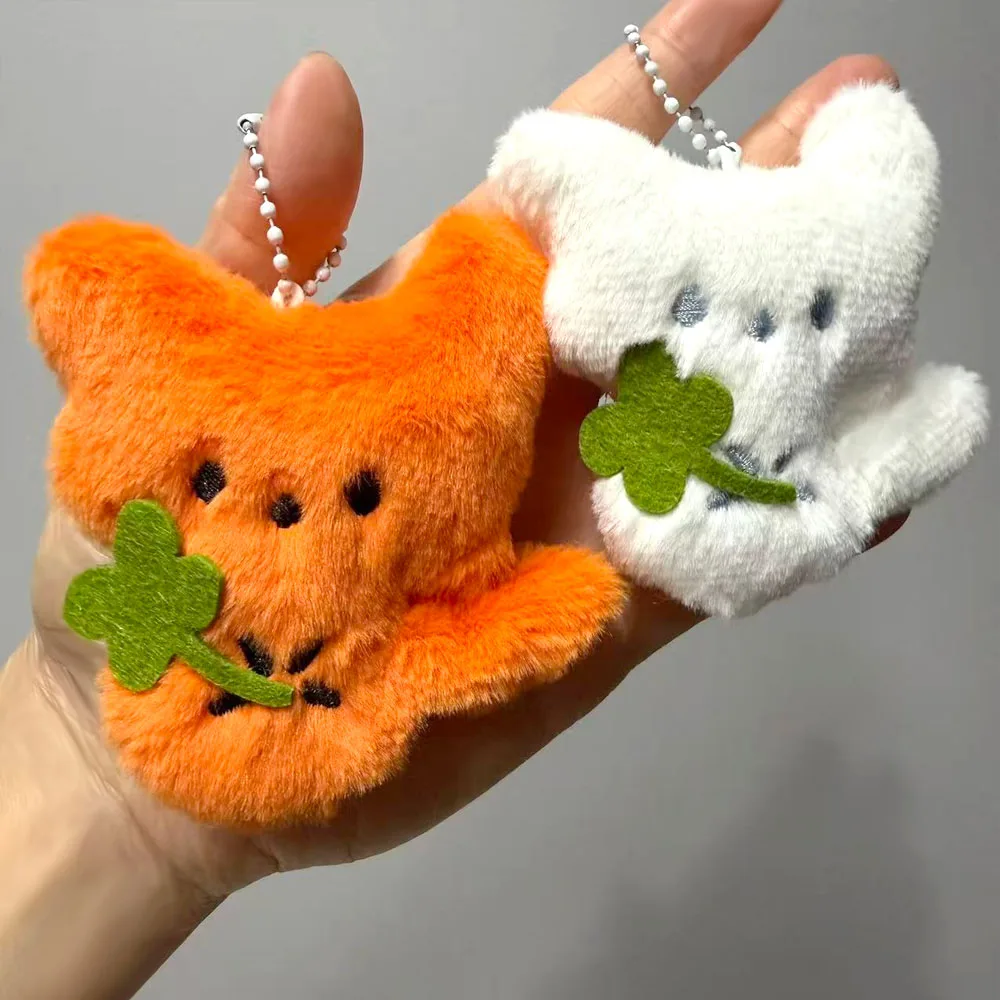 

2026 New Cute Clover Fox Pendant White Fox Plush Doll Keychain Super Cute Nose Bag Hanger Couple Gift