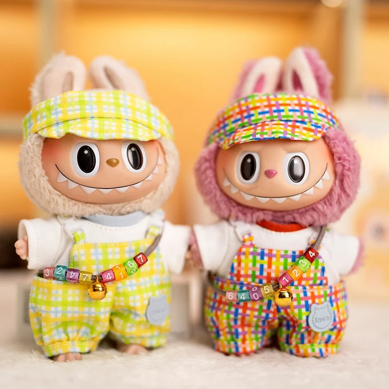 

Кукла Labubu, модный комплект, кавайная белая рубашка, шляпа, ожерелье, решетчатый комбинезон с животными, одежда для куклы, аксессуар, подарок для куклы 17 см
