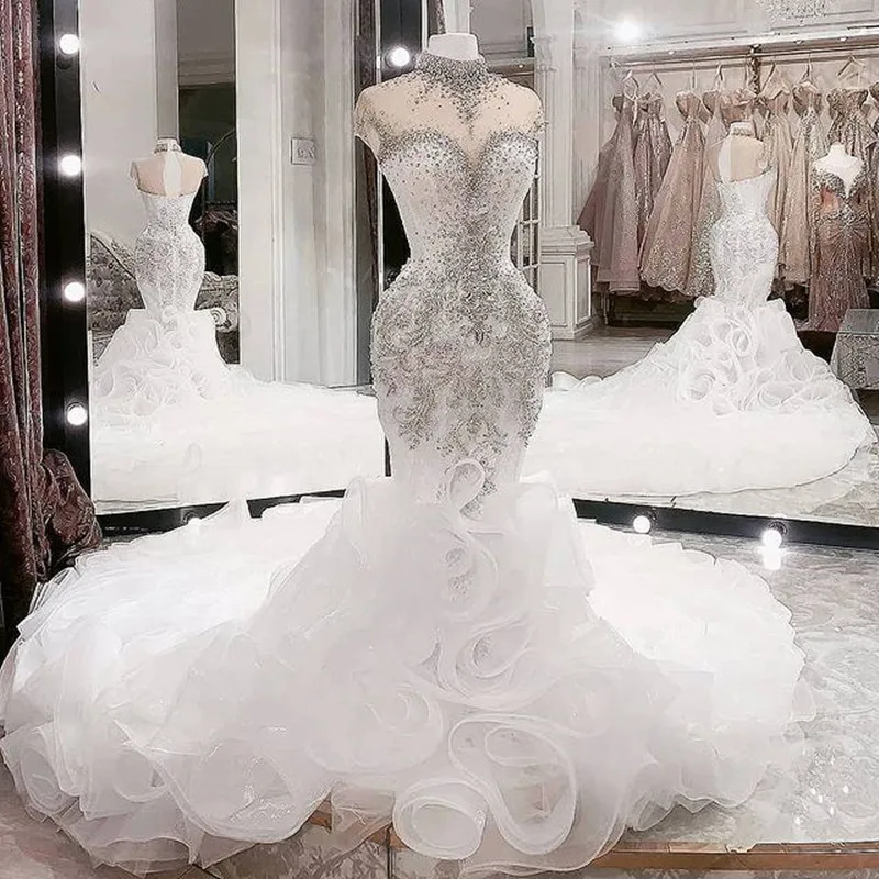 

Customized High Collar Heavy Crystals Beads Wedding Dresses 2025 Robe De Mariee Cap Sleeves Tiers Organza Ruffles Bridal Gown