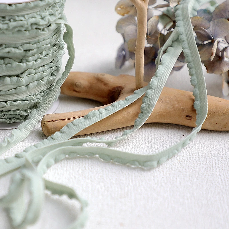 1 Meter Elastisches Stretch-Spitzenband, Plissee-Besatz, Dekoratives Nähzubehör für Kleidungsstücke, 1 cm breit – Detail 5
