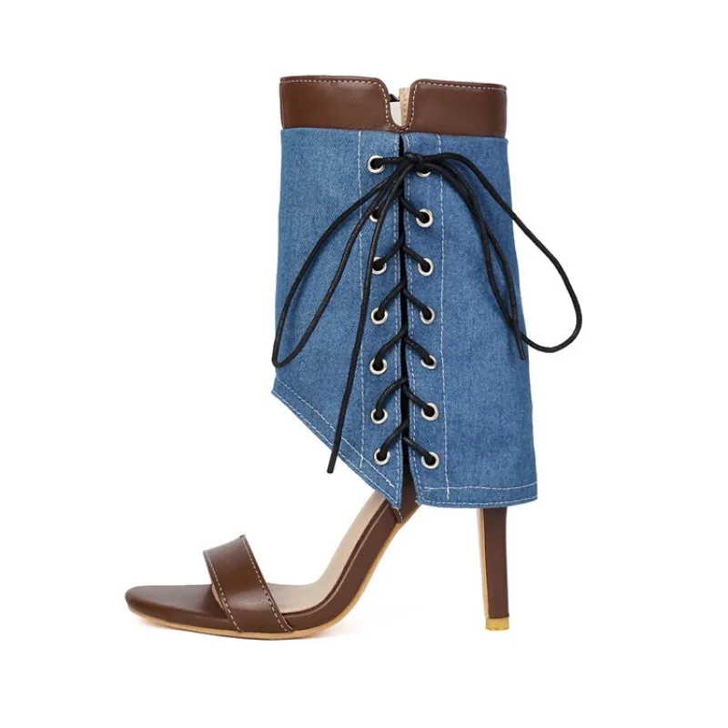 

Новые крутые ботинки с заклепками и перекрестной завязкой на ремне и пряжкой, модные пикантные ботинки для девочек, ночной клуб, босоножки на высоком каблуке 10,5 см, 34-48