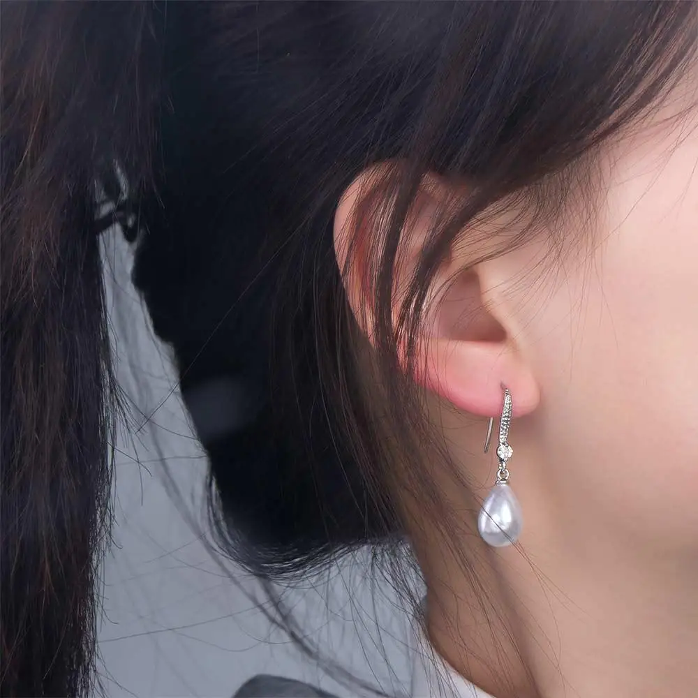 Water Drop Shape Long Earrings Simulation Freshwater Pearl Shell Beads Drop Earrings Temperament Rhinestone Ear Hook Female