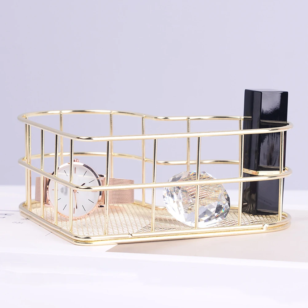 

Wrought Iron Storage Tray Heart Shaped Metal Basket Jewelry Organizer Home Decoration Golden Sturdy Superb Welding Process