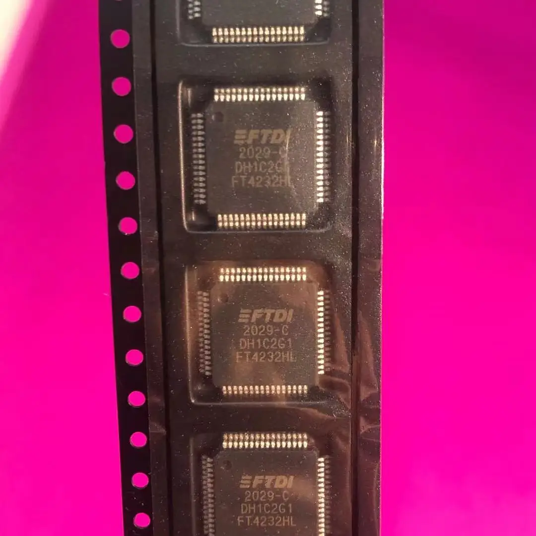 FT4232HL-REEL Высокоскоростной чип концентратора