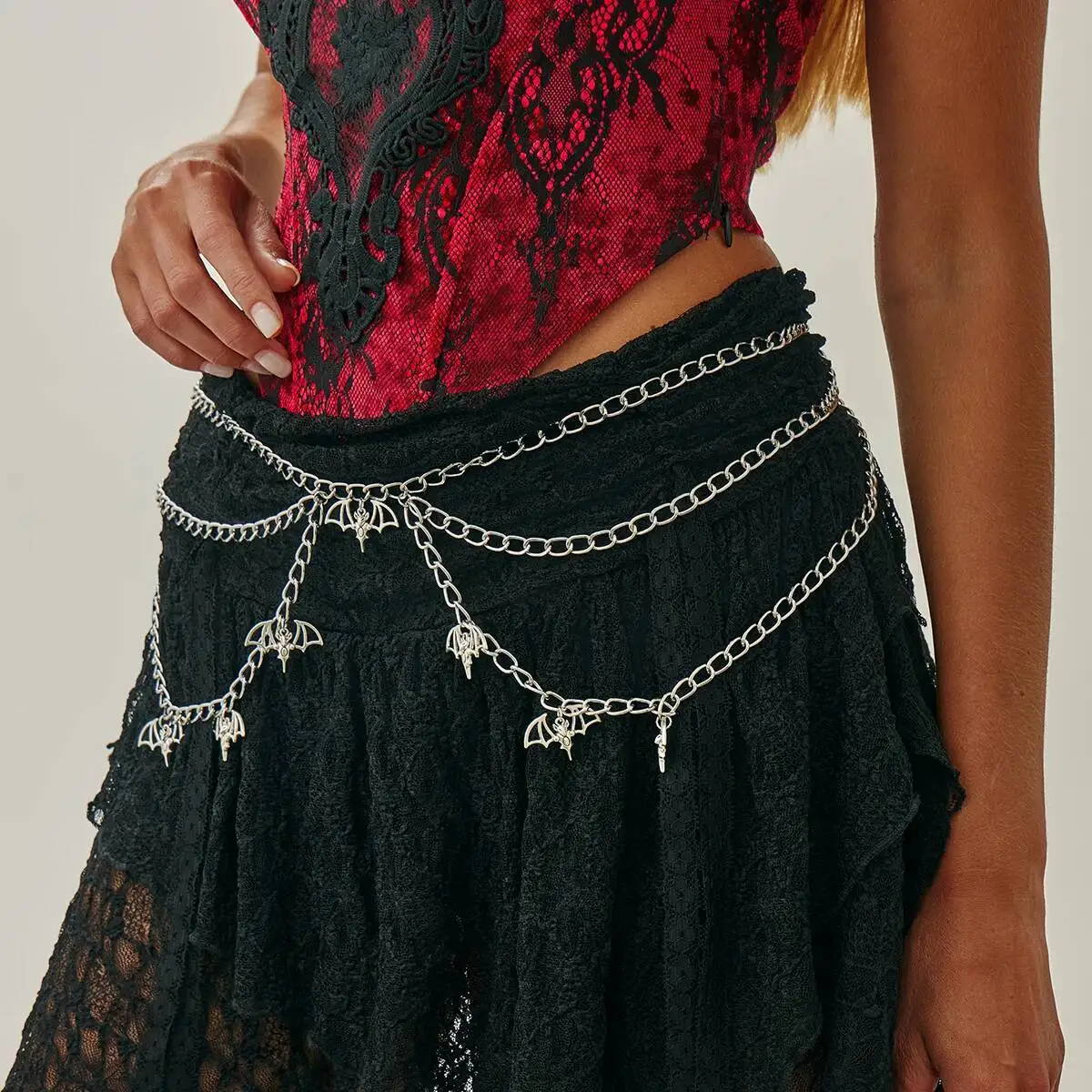 

Gothic Multi-Layer Metal Belly Waist Chain for Women, Spider Web Bat, Halloween Party, Body Jewelry Accessories, Gift, Fashion