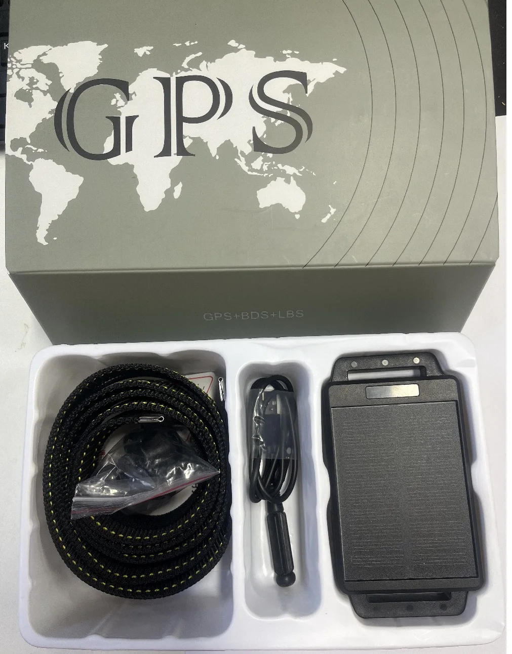 2026 GPSONE Virtual Fence Solar-powered GPS Enabled Global Tracking Cattle and Livestock GPS Tracker 4G SIM Card 10000mAh