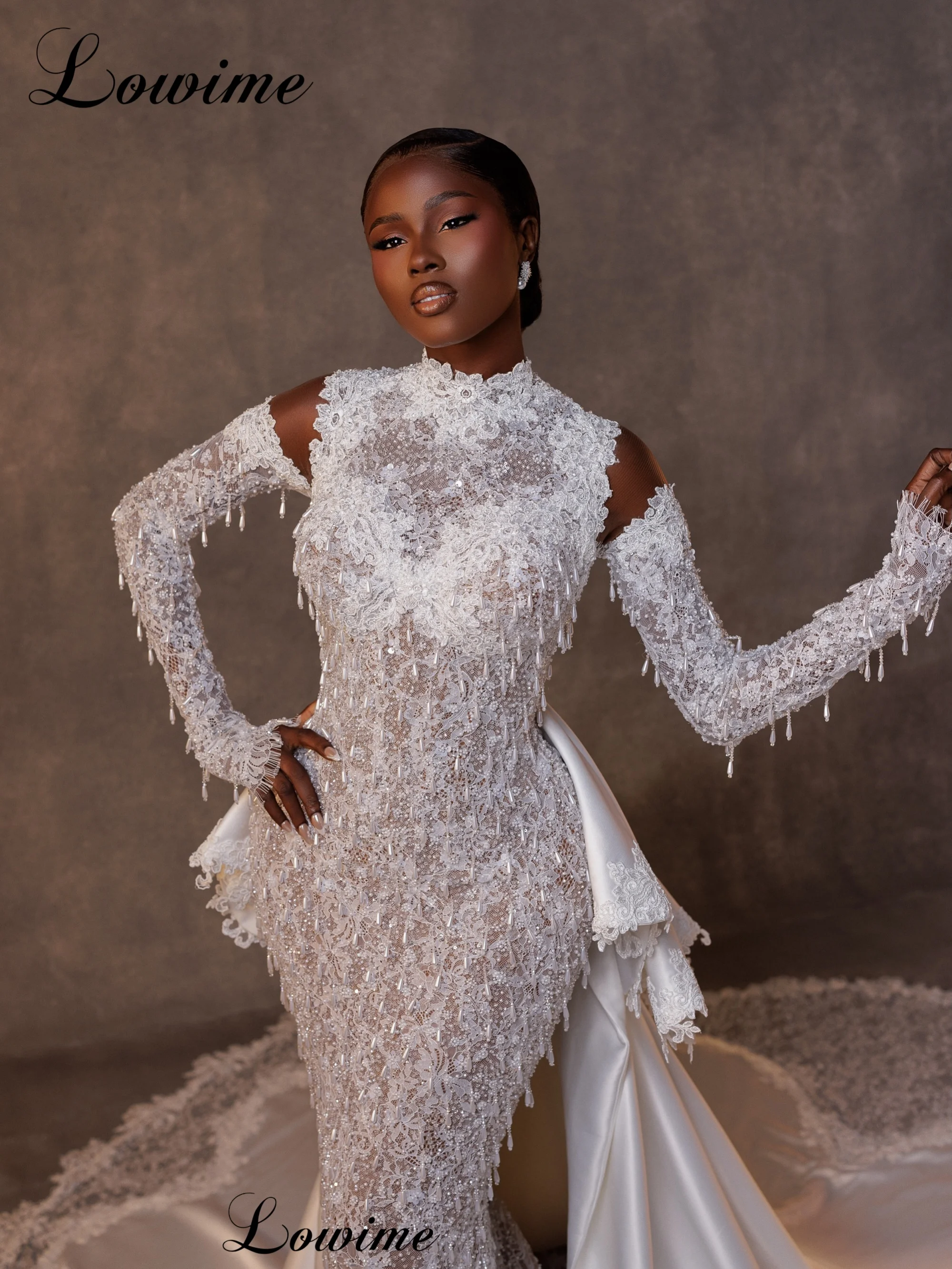 High Fashion Beige Lace Wedding Dresses With Detachable Train HIgh Neck Brides Dresses Elegant 2027 Vestidos De Novia Customized