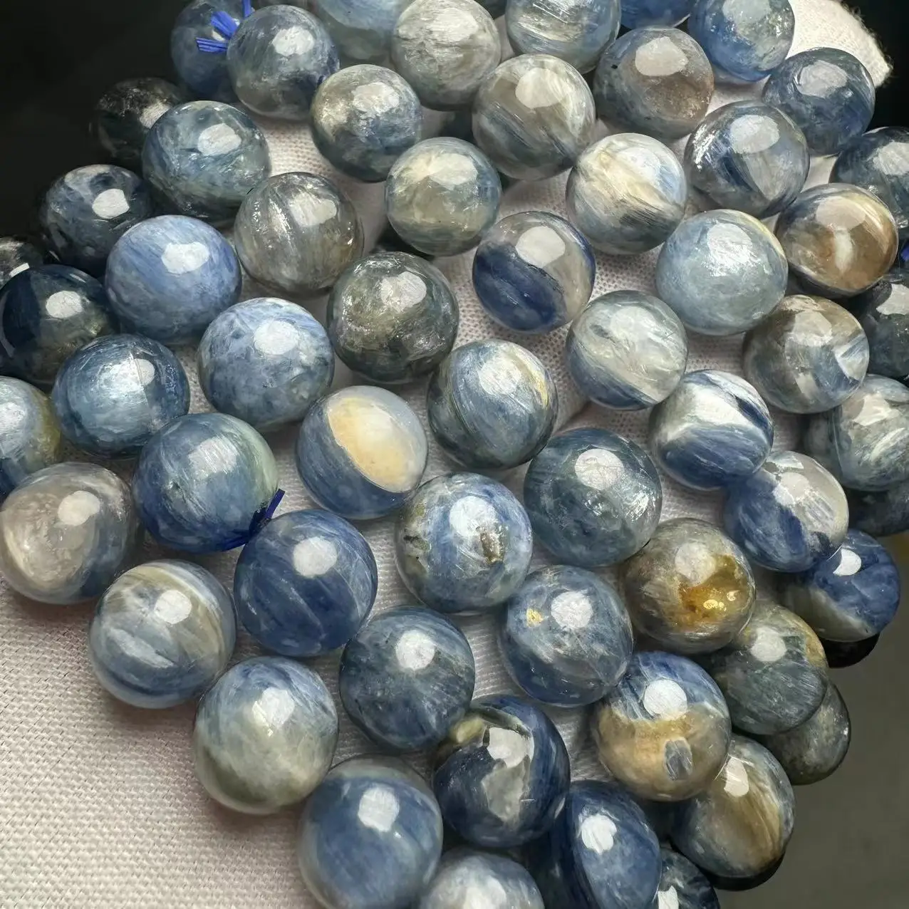 Meihan Natural Top Rare Dragon Flash Kyanite Smooth Round Stone Loose beads Bracelet For Jewelry DIY Making