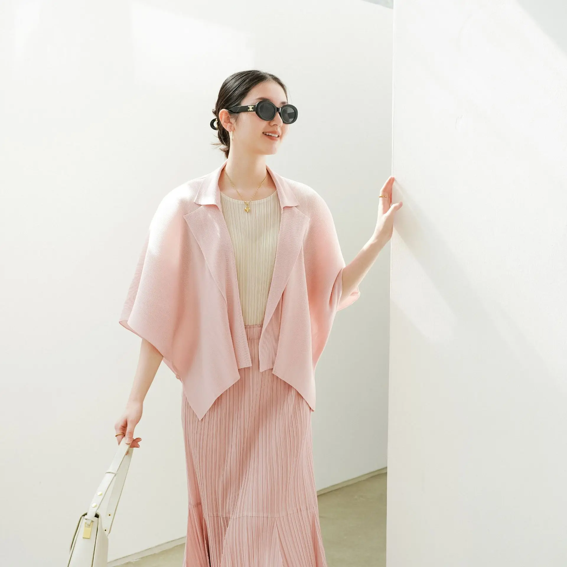 Miyake Autumn Spring New Women's Solid Color High-end Pleated Designer High-end Pleat Light Luxury Elegant Fashion Shawl Jacket