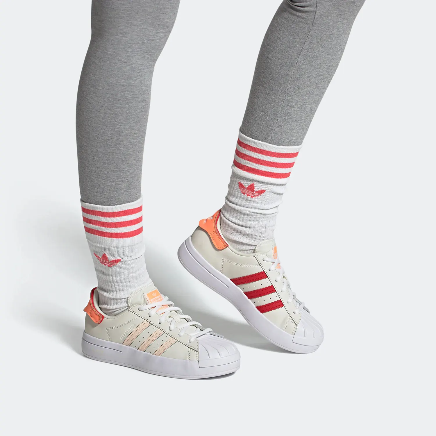 

Adidas genuine clover women's classic shell head low top casual board shoes GW9588